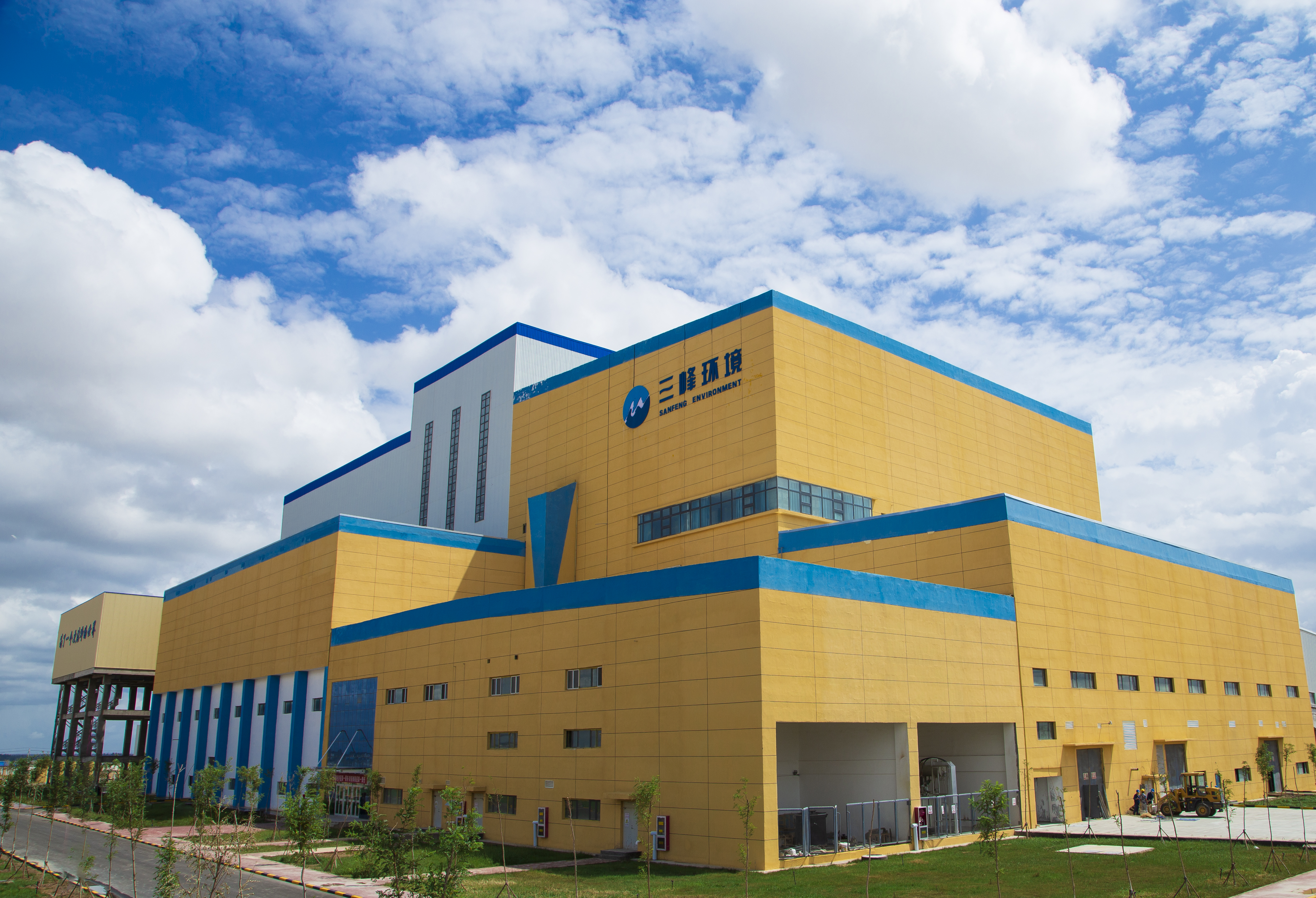 23.新疆阿克蘇環(huán)保發(fā)電廠(700噸天).jpg 23.新疆阿克蘇環(huán)保發(fā)電廠(700噸天).jpg